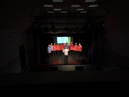 Ko se srecata Dolenjska in Francija v pesmi, jun 2025, foto GL (1)