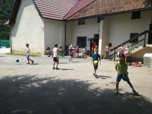 43485897_2116296135288942_9138645315790831616_n