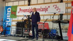 IMG-e06cba141d264a7cd5a9bd097c34ece0-V