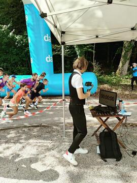 13. Dobrodelni Trimmigo