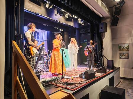 BarbBand na Mirni, foto LG