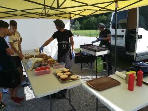 34984838_782032601993709_3993230222659944448_n